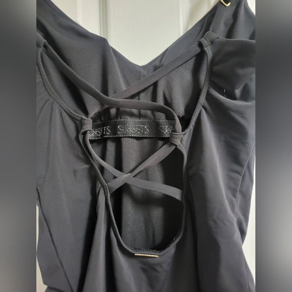 NWT Sunsets Womens Black One-Piece Lace Up Back Swimsuit Size L - Picture 5 of 8